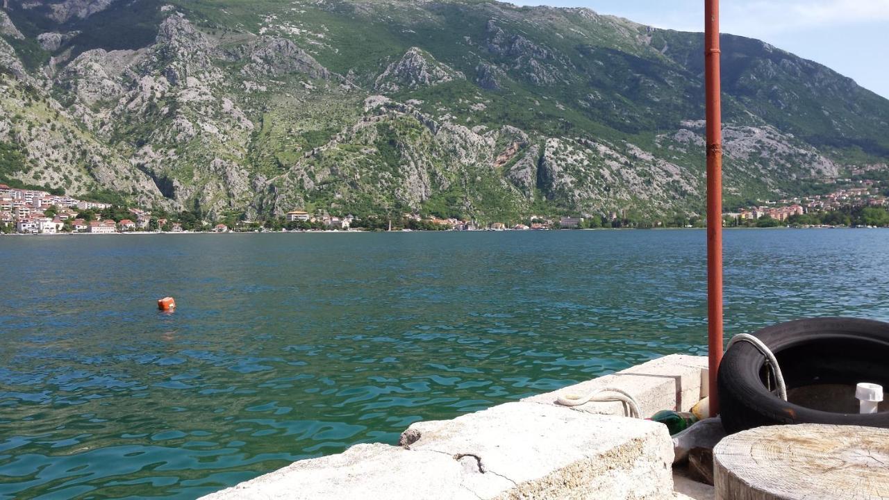 Apartment Radovic Kotor Buitenkant foto