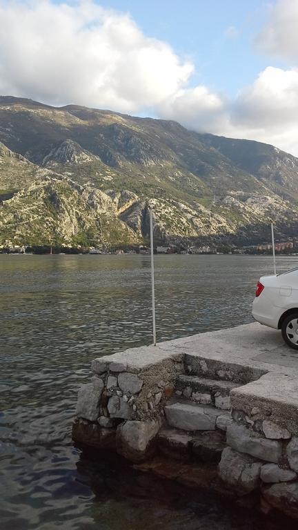 Apartment Radovic Kotor Buitenkant foto