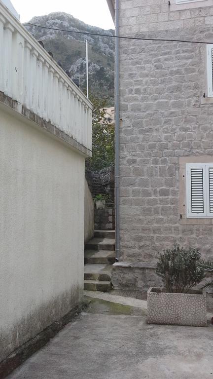 Apartment Radovic Kotor Buitenkant foto